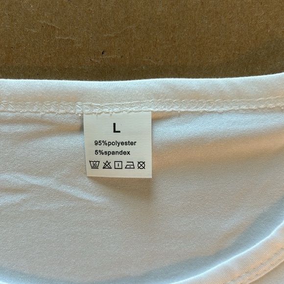 NWOT Chinese New Year dancing lion graphic tee Size L poly span blend - Picture 6 of 9